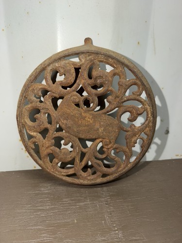 Antique round inch cast - 7, cast-iron